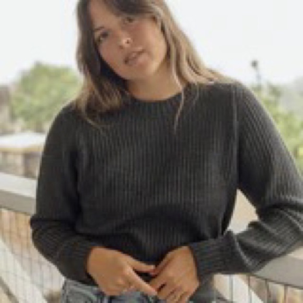 Neuflora Rhodes Sweater